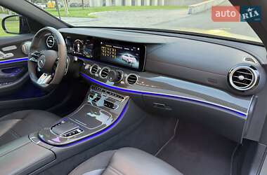 Седан Mercedes-Benz E-Class 2022 в 