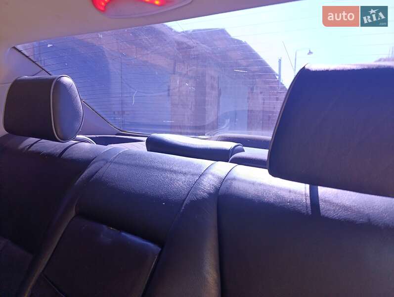 Седан Mercedes-Benz E-Class 1999 в Кривому Розі