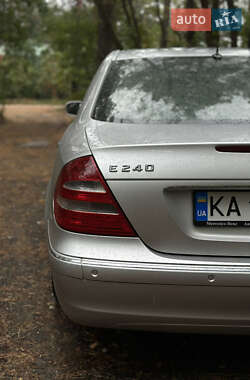 Седан Mercedes-Benz E-Class 2003 в 
