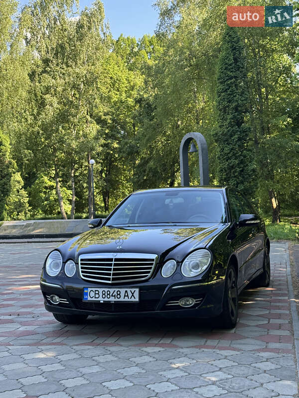 Седан Mercedes-Benz E-Class 2007 в 