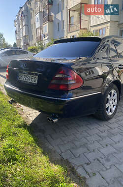 Седан Mercedes-Benz E-Class 2003 в Чернівцях