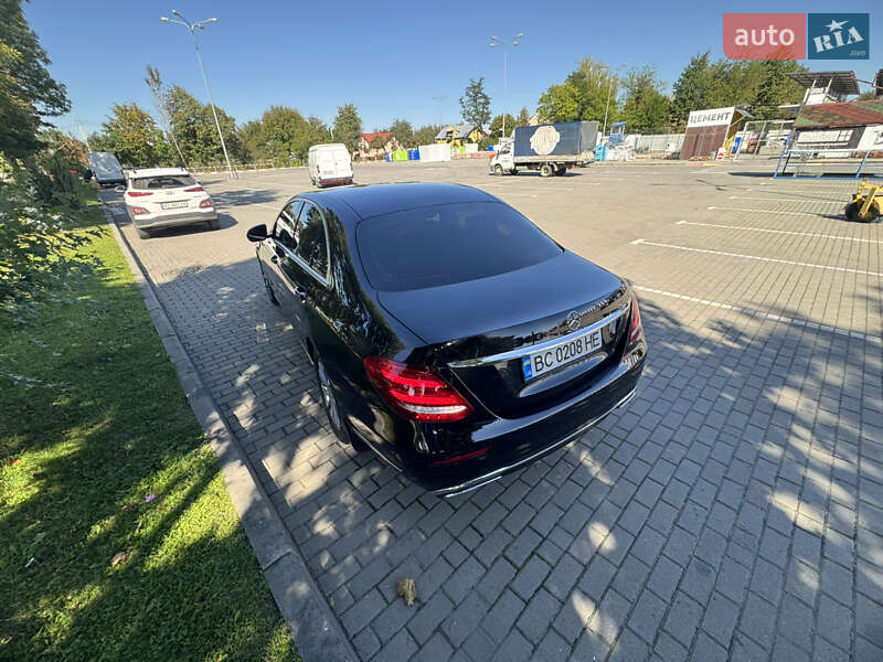 Седан Mercedes-Benz E-Class 2017 в Ивано-Франковске