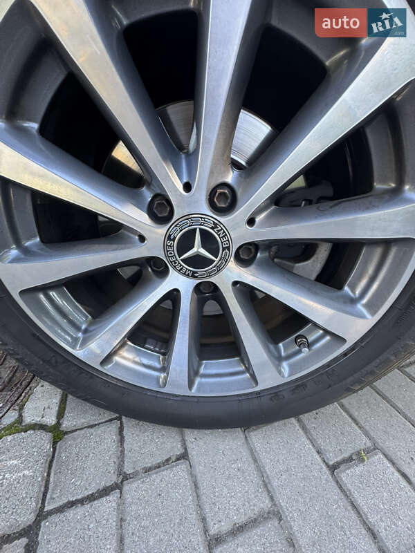 Седан Mercedes-Benz E-Class 2017 в Ивано-Франковске