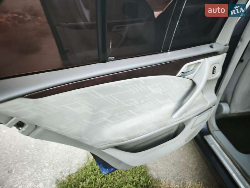 Седан Mercedes-Benz E-Class 2001 в Охтирці фото 16 Седан Mercedes-Benz E-Class 2001 в Охтирці