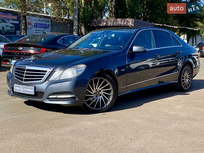 Mercedes-Benz E-Class 2011