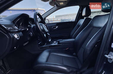 Седан Mercedes-Benz E-Class 2011 в 