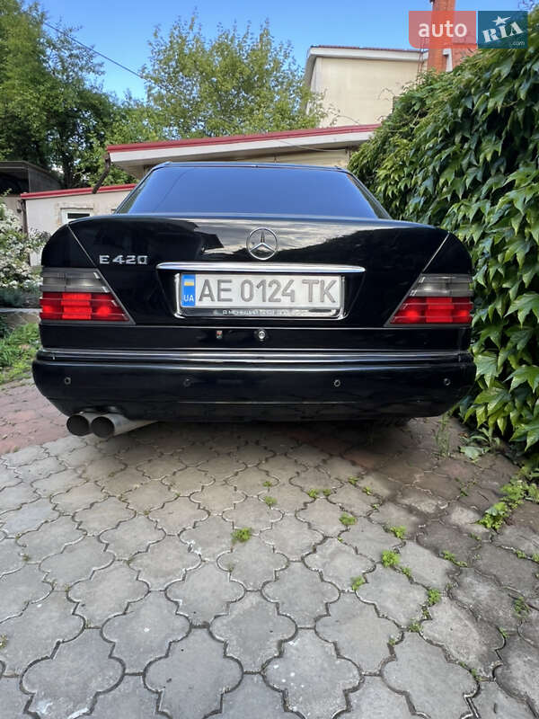 Седан Mercedes-Benz E-Class 1995 в Одесі