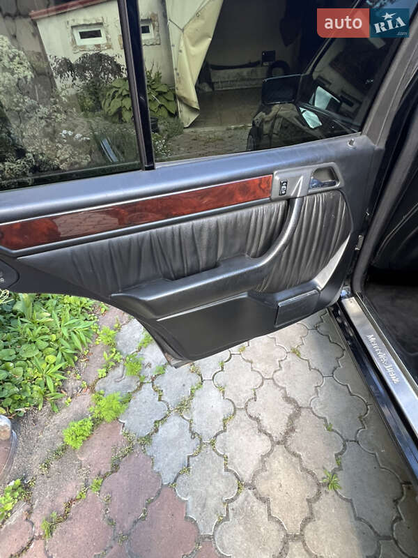 Седан Mercedes-Benz E-Class 1995 в Одесі