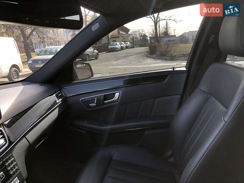 Седан Mercedes-Benz E-Class 2013 в Києві