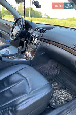 Седан Mercedes-Benz E-Class 2004 в 