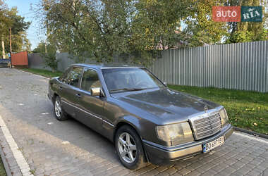 Седан Mercedes-Benz E-Class 1988 в 