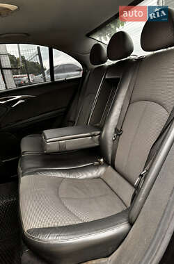Седан Mercedes-Benz E-Class 2003 в 