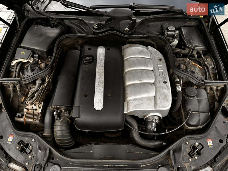 Седан Mercedes-Benz E-Class 2003 в Дубно фото 51 Седан Mercedes-Benz E-Class 2003 в Дубно