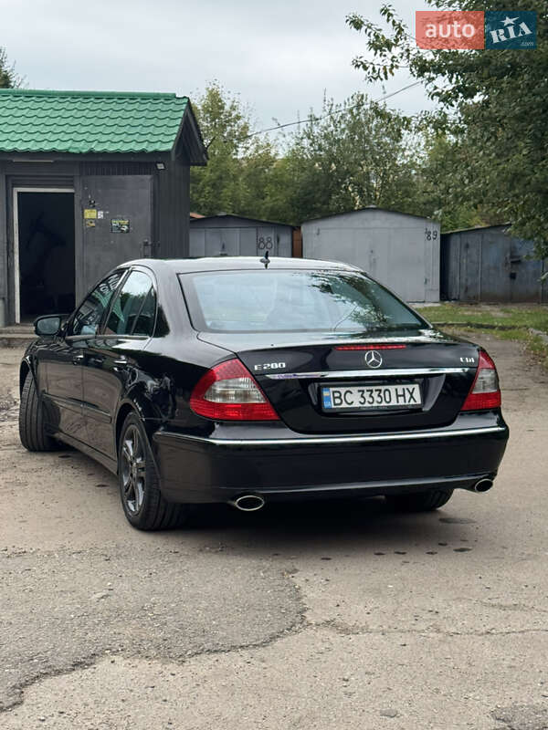 Седан Mercedes-Benz E-Class 2008 в Дрогобичі
