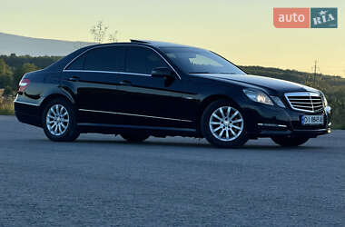 Седан Mercedes-Benz E-Class 2011 в 