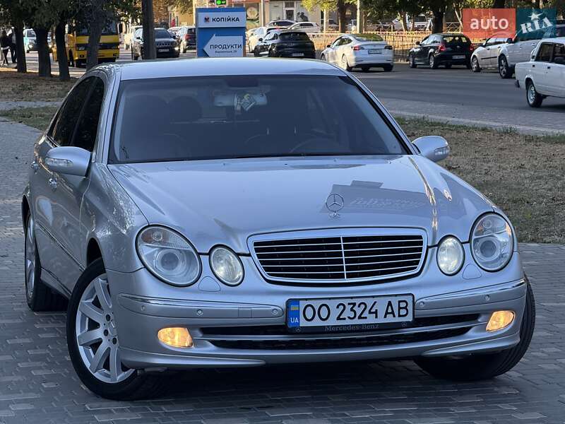 Седан Mercedes-Benz E-Class 2005 в Одесі