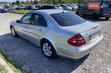 Седан Mercedes-Benz E-Class 2002 в 