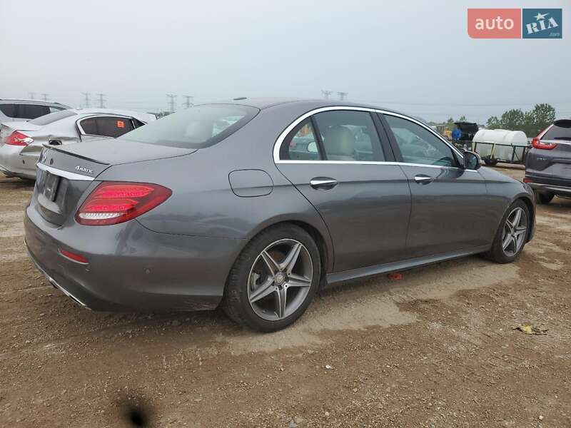 Седан Mercedes-Benz E-Class 2017 в Киеве