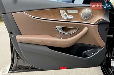 Седан Mercedes-Benz E-Class 2019 в 