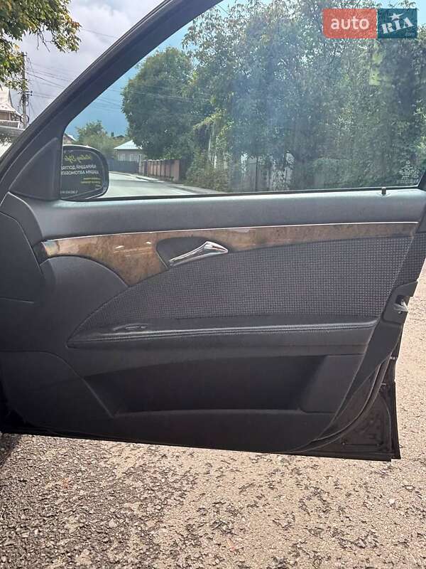 Універсал Mercedes-Benz E-Class 2004 в Коломиї фото 11 Універсал Mercedes-Benz E-Class 2004 в Коломиї