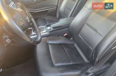 Седан Mercedes-Benz E-Class 2012 в 