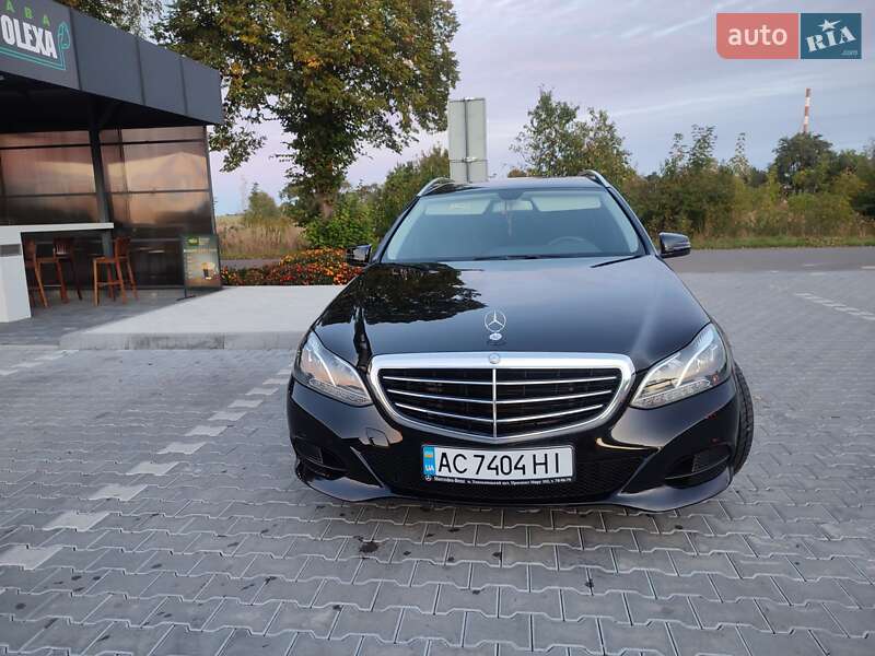Універсал Mercedes-Benz E-Class 2015 в Луцьку
