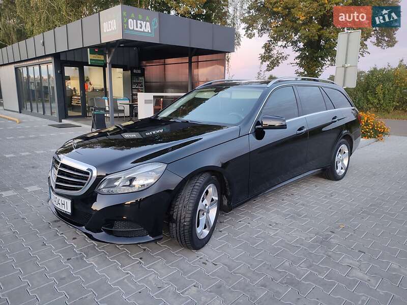 Універсал Mercedes-Benz E-Class 2015 в Луцьку