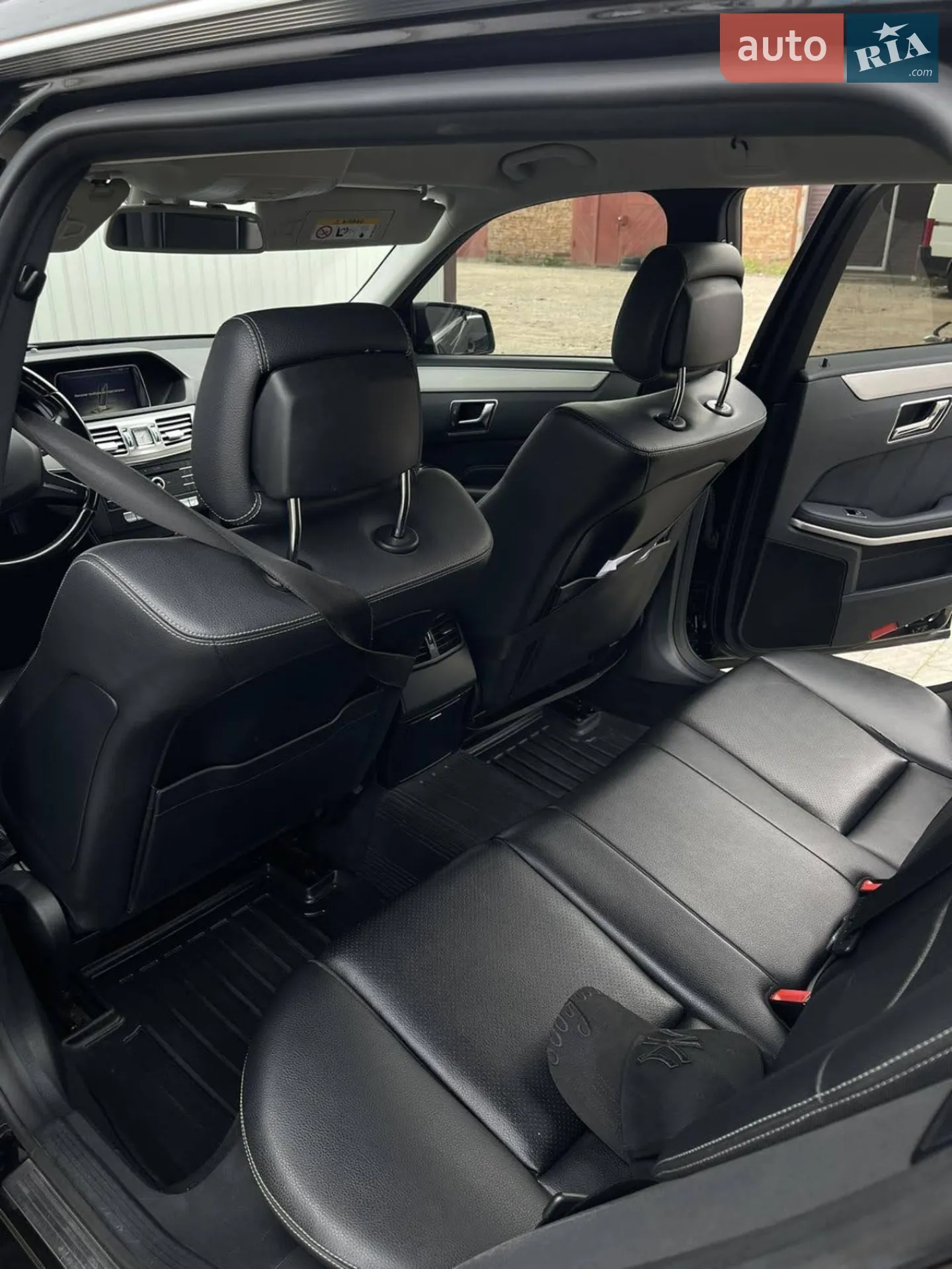 2015 Mercedes-Benz E-klasse - мініатюра 16