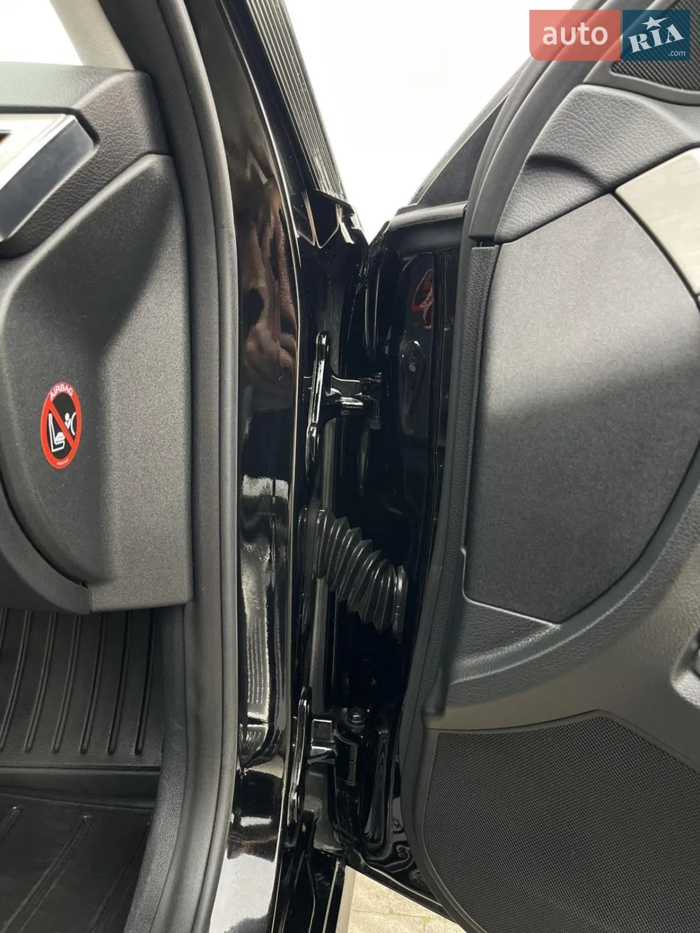 2015 Mercedes-Benz E-klasse - мініатюра 21