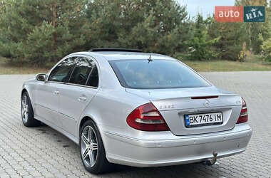 Седан Mercedes-Benz E-Class 2003 в 