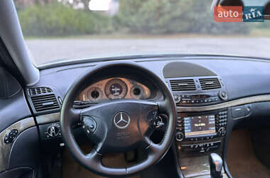 Седан Mercedes-Benz E-Class 2003 в 