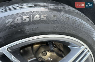 Седан Mercedes-Benz E-Class 2003 в 