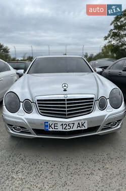 Седан Mercedes-Benz E-Class 2003 в 
