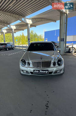 Седан Mercedes-Benz E-Class 2003 в 