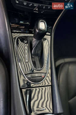 Седан Mercedes-Benz E-Class 2003 в 