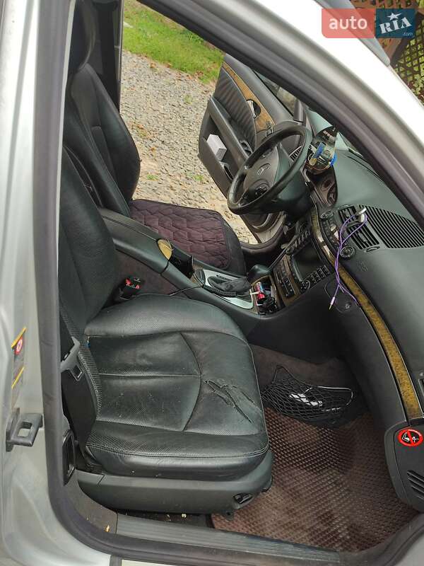 Універсал Mercedes-Benz E-Class 2003 в Вінниці фото 38 Універсал Mercedes-Benz E-Class 2003 в Вінниці