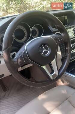 Седан Mercedes-Benz E-Class 2013 в 