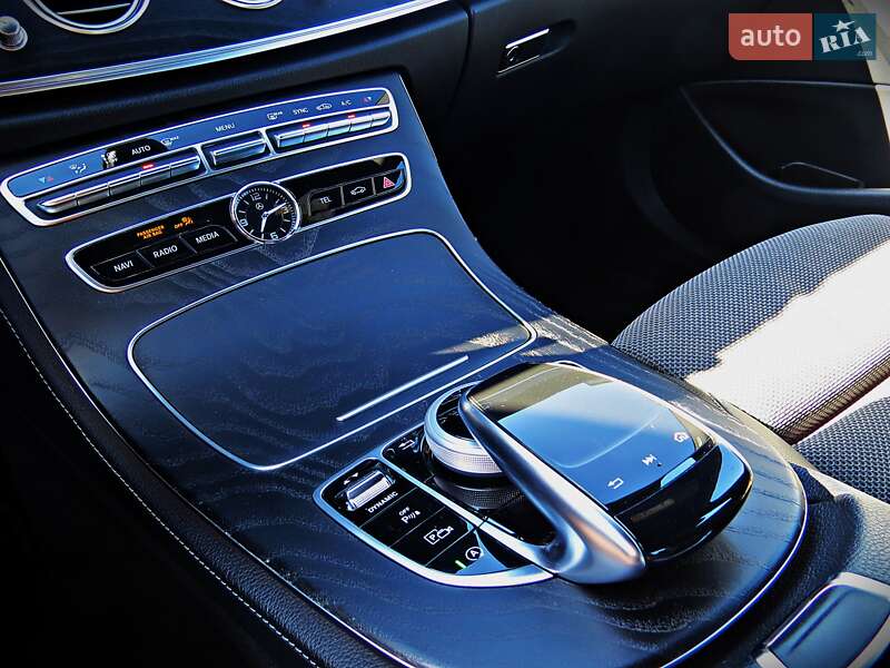 Седан Mercedes-Benz E-Class 2019 в Черкассах