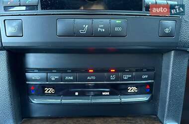 Седан Mercedes-Benz E-Class 2012 в 