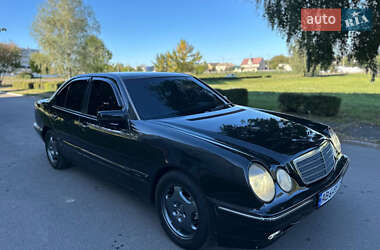 Седан Mercedes-Benz E-Class 1996 в Белой Церкви