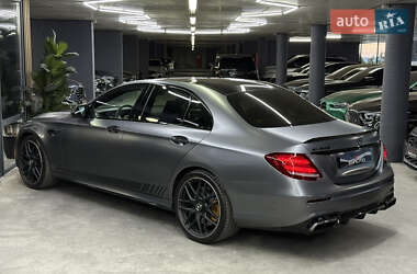 Седан Mercedes-Benz E-Class 2018 в 