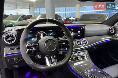 Седан Mercedes-Benz E-Class 2018 в 