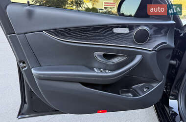 Седан Mercedes-Benz E-Class 2019 в 