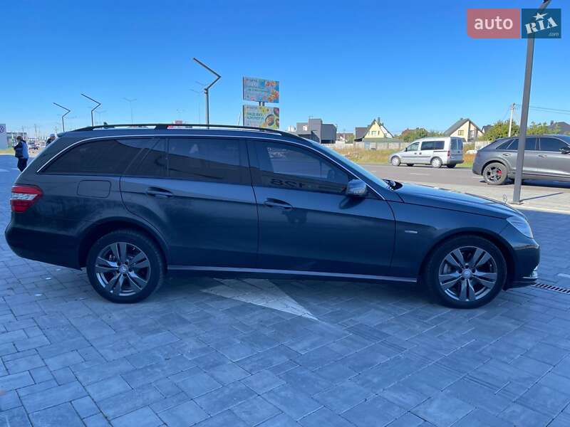 Универсал Mercedes-Benz E-Class 2011 в Луцке фото 5 Универсал Mercedes-Benz E-Class 2011 в Луцке