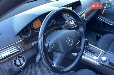 Універсал Mercedes-Benz E-Class 2011 в Луцьку