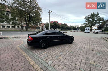 Седан Mercedes-Benz E-Class 2008 в 