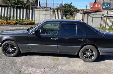 Седан Mercedes-Benz E-Class 1995 в Глухове