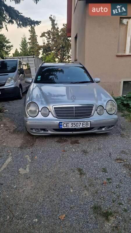 Mercedes-Benz E-Class 2001