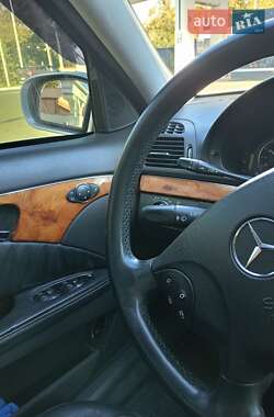 Седан Mercedes-Benz E-Class 2004 в 