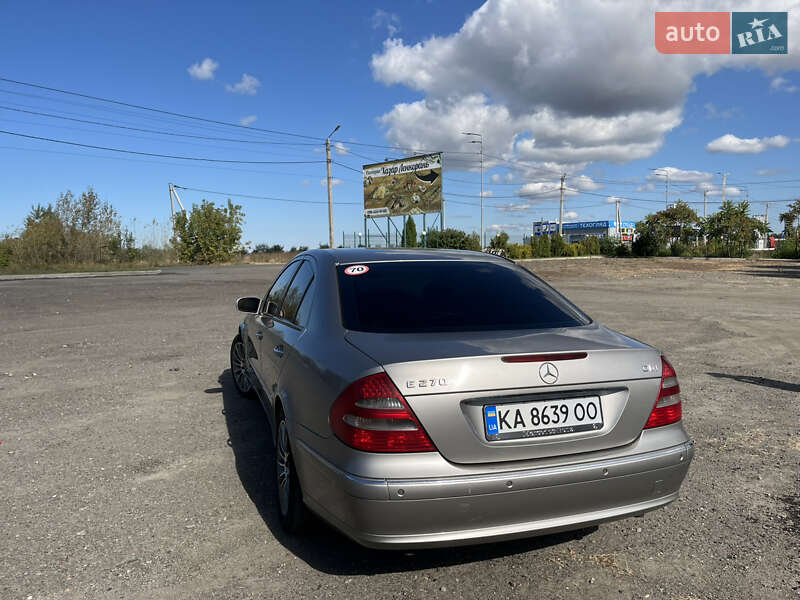 Седан Mercedes-Benz E-Class 2003 в Киеве